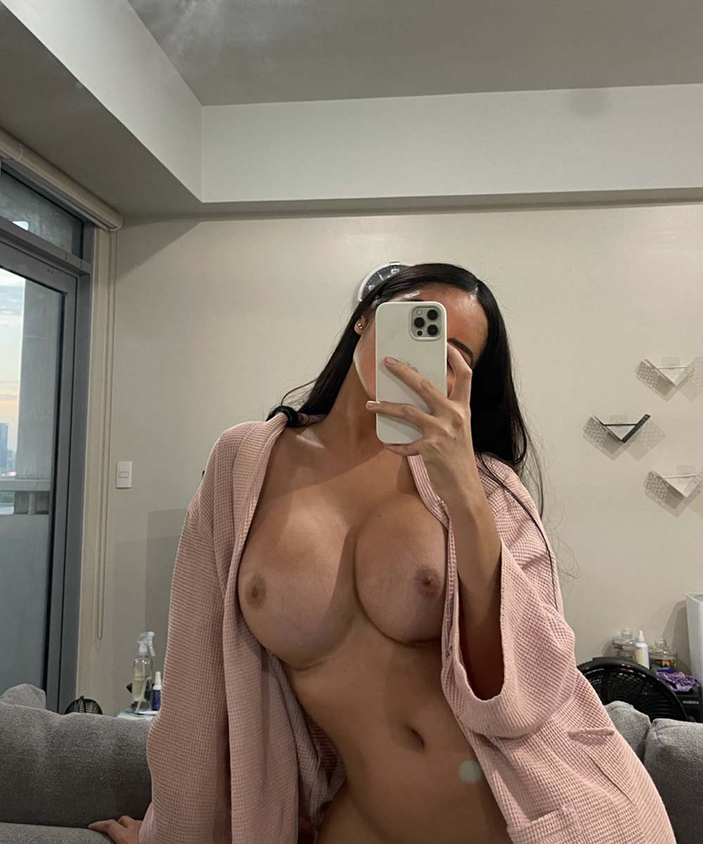 Angela Castellanos naked in Bien Hoa