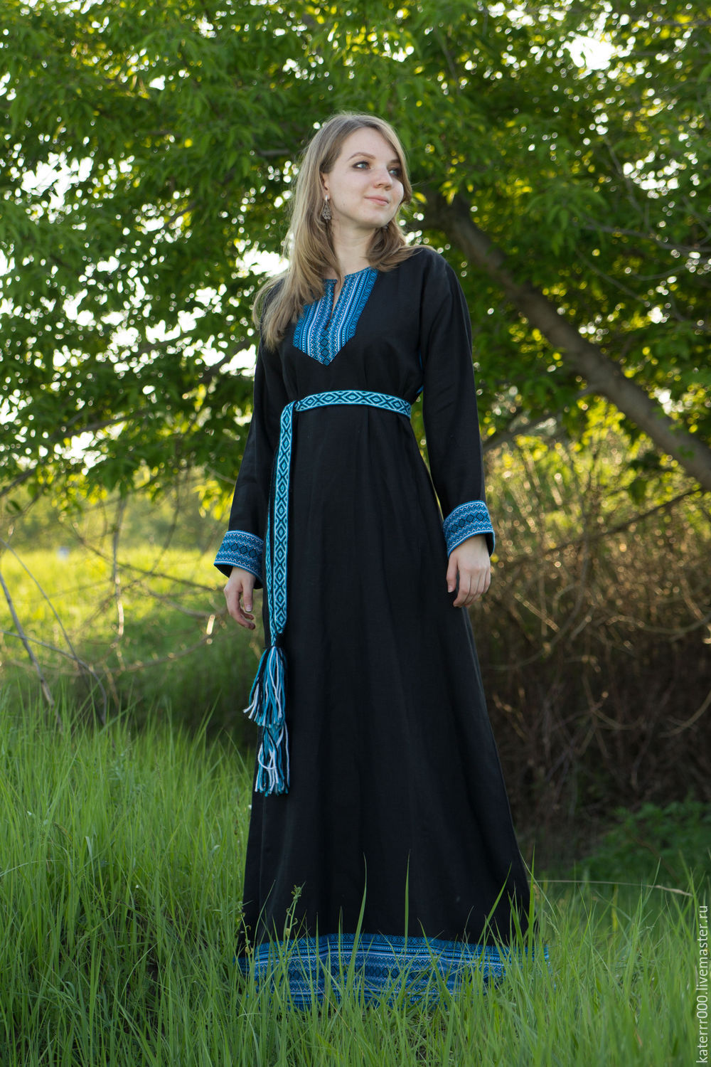 Women in Slavic costumes in Bien Hoa