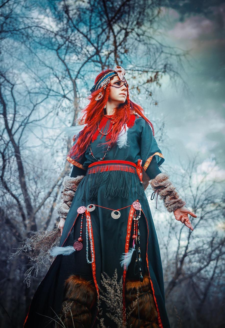 Girls in Slavic costumes underwear in Bien Hoa